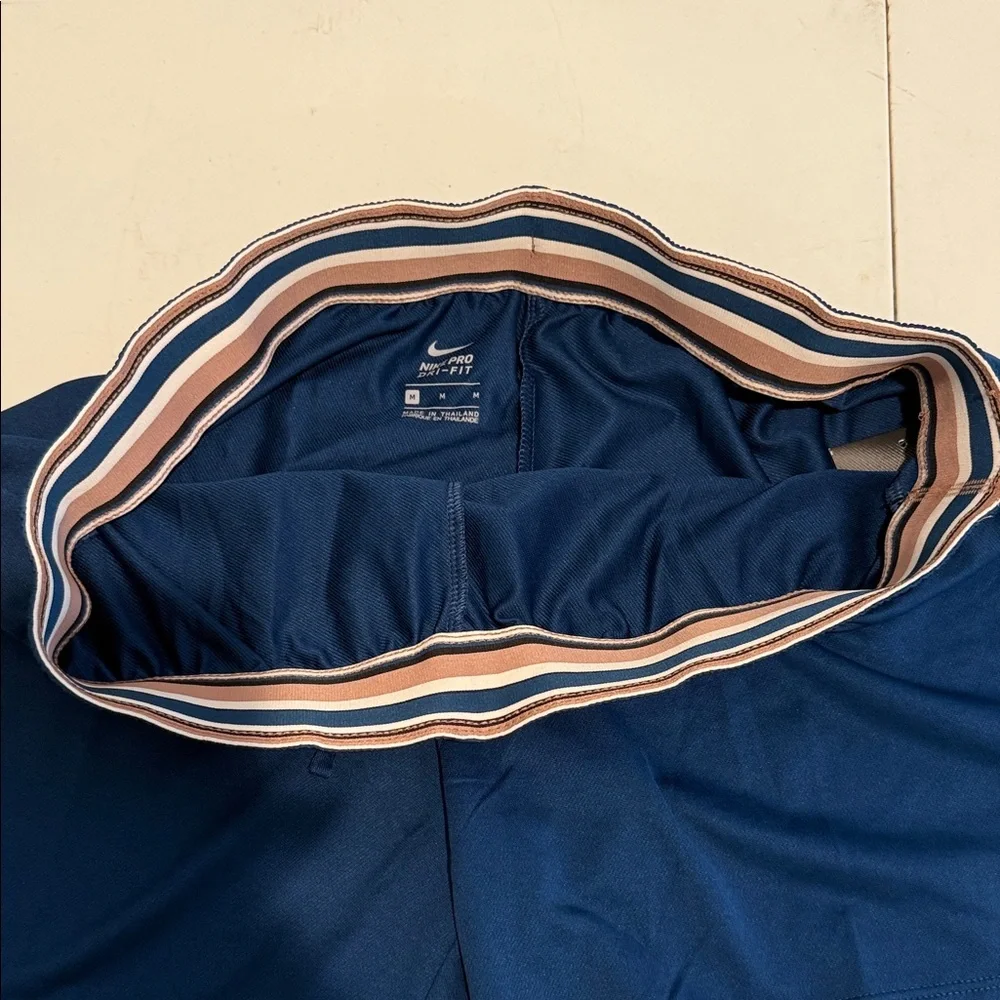 NWT Nike Pro Dri-Fit Women Sporty Navy Athletic Shorts Drawstring waistband M - Picture 7 of 10